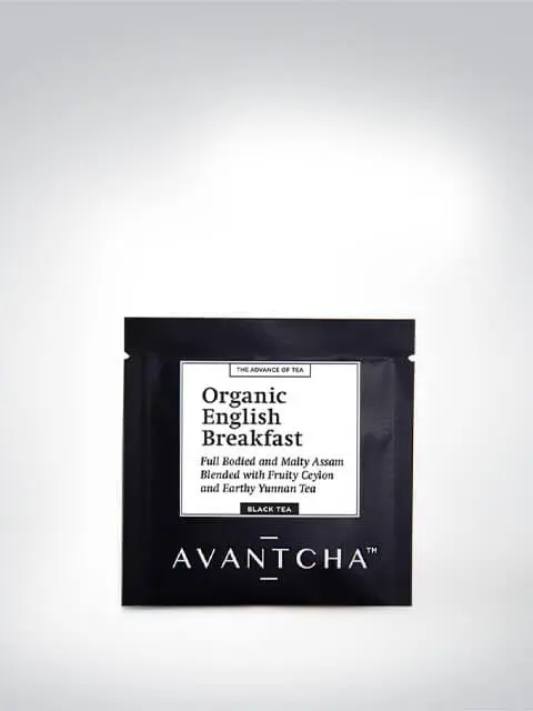 Verpackung des AVANTCHA Organic English Breakfast Schwarztees mit Assam, Ceylon und Yunnan Teesorten